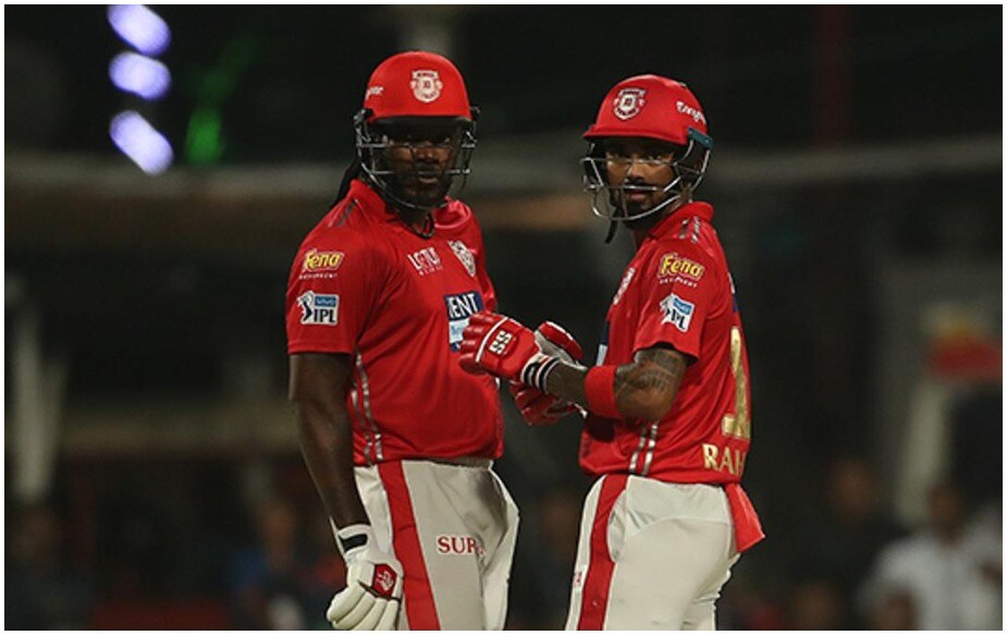 IPL 11માં પહેલાવાર આ જોડી ચેન્નાઈ સુપર કિંગ્સ વિરુદ્ધ મેદાનમાં ઉતરી હતી અને પહેલી વિકેટ માટે 96 રન જોડ્યા હતા. ક્રિશ ગેઈલે 63 અને કેએલ રાહુલે 37 રનની શાનદાર પારી રમી હતી. IPL 11માં પહેલાવાર આ જોડી ચેન્નાઈ સુપર કિંગ્સ વિરુદ્ધ મેદાનમાં ઉતરી હતી અને પહેલી વિકેટ માટે 96 રન જોડ્યા હતા. ક્રિશ ગેઈલે 63 અને કેએલ રાહુલે 37 રનની શાનદાર પારી રમી હતી.