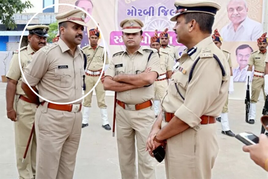 દિવસ-17: હાર્દિક પટેલે તેની ઘર બહાર સુરક્ષામાં તહેનાત ડીસીપી જયપાલસિંહ રાઠોડ સામે ગંભીર આક્ષેપ લગાવ્યા. હાર્દિકે કહ્યું કે ડીસીપીએ તેને મારી નાખવાની ધમકી આપી છે. દિવસ-17: હાર્દિક પટેલે તેની ઘર બહાર સુરક્ષામાં તહેનાત ડીસીપી જયપાલસિંહ રાઠોડ સામે ગંભીર આક્ષેપ લગાવ્યા. હાર્દિકે કહ્યું કે ડીસીપીએ તેને મારી નાખવાની ધમકી આપી છે.