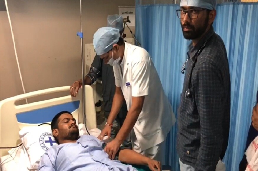 ઉલ્લેખનીય છે કે, ઉપવાસના 14માં દિવસે પાટીદાર અગ્રણી અને ખોડલધામના નરેશ પટેલે હાર્દિક પટેલ સાથે ચર્ચા કરાઇ હતી. ઉલ્લેખનીય છે કે, ઉપવાસના 14માં દિવસે પાટીદાર અગ્રણી અને ખોડલધામના નરેશ પટેલે હાર્દિક પટેલ સાથે ચર્ચા કરાઇ હતી.