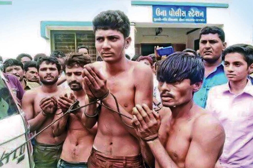 જુલાઈ, 2016: ઉના તાલુકાના મોટા સમઢીયાળા ગામ ખાતે કથિત ગૌરક્ષકોએ દલિત યુવકોને જાહેરમાં ફટકાર્યા. દલિત યુવકો પર ગૌહત્યાનો આક્ષેપ લગાવવામાં આવ્યો હતો. જુલાઈ, 2016: ઉના તાલુકાના મોટા સમઢીયાળા ગામ ખાતે કથિત ગૌરક્ષકોએ દલિત યુવકોને જાહેરમાં ફટકાર્યા. દલિત યુવકો પર ગૌહત્યાનો આક્ષેપ લગાવવામાં આવ્યો હતો.