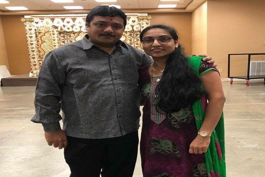 વિદેશોમાં ગુજરાતી લોકો અસુરક્ષિત હોય એવું લાગી રહ્યું છે. વિદેશોમાં ગુજરાતીઓ ઉપર જીવલેણ હુમલાઓ થવાની ઘટનાઓ અવાર નવાર બનતી રહે છે. એકવાર ફરીથી આવોજ કિસ્સો અમેરિકાના જ્યોરજીયાના આલબેનીમાં બન્યો છે. જ્યાં અશ્વેલ લૂંટારુએ ગુજરાતી દંપતી ઉપર લૂંટના ઇરાજે ફાયરિંગ કર્યું હતું. જેના પગલે મહિલાને ગોળી વાગતા તેનું મોત નીપજ્યું હતું. (ઘનશ્યામ પટેલ, આણંદ) વિદેશોમાં ગુજરાતી લોકો અસુરક્ષિત હોય એવું લાગી રહ્યું છે. વિદેશોમાં ગુજરાતીઓ ઉપર જીવલેણ હુમલાઓ થવાની ઘટનાઓ અવાર નવાર બનતી રહે છે. એકવાર ફરીથી આવોજ કિસ્સો અમેરિકાના જ્યોરજીયાના આલબેનીમાં બન્યો છે. જ્યાં અશ્વેલ લૂંટારુએ ગુજરાતી દંપતી ઉપર લૂંટના ઇરાજે ફાયરિંગ કર્યું હતું. જેના પગલે મહિલાને ગોળી વાગતા તેનું મોત નીપજ્યું હતું. (ઘનશ્યામ પટેલ, આણંદ)