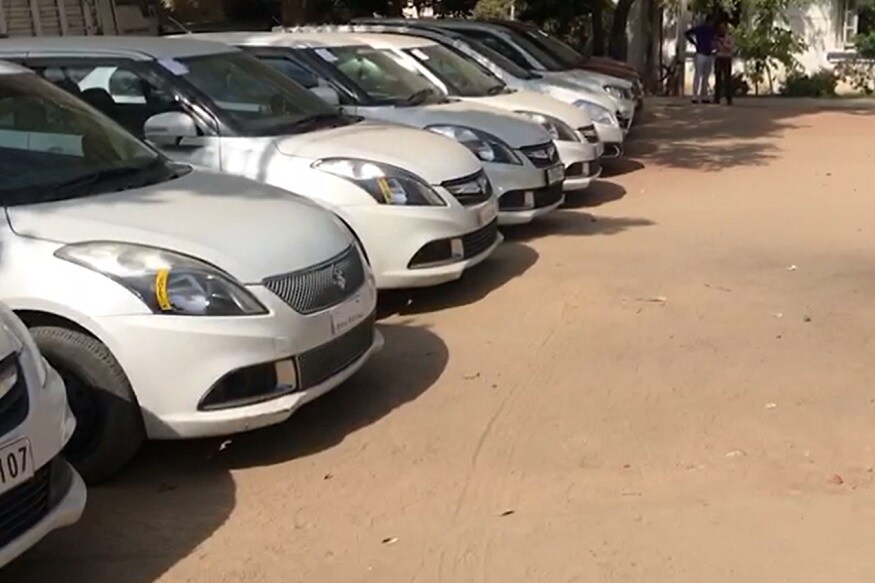 આ ચોરો આંતરરાજ્યમાંથી લકઝૂરીયસ કાર ચોરી કરીને ચેસીસ નંબર બદલી નાખતા અને નવું ગુજરાતનું પાર્સીંગ કરાવી આપતા જેથી ખરીદનાર વ્યક્તિને કાર ચોરીની હોવાની શંકા ન રહે. આ ચોરો આંતરરાજ્યમાંથી લકઝૂરીયસ કાર ચોરી કરીને ચેસીસ નંબર બદલી નાખતા અને નવું ગુજરાતનું પાર્સીંગ કરાવી આપતા જેથી ખરીદનાર વ્યક્તિને કાર ચોરીની હોવાની શંકા ન રહે.