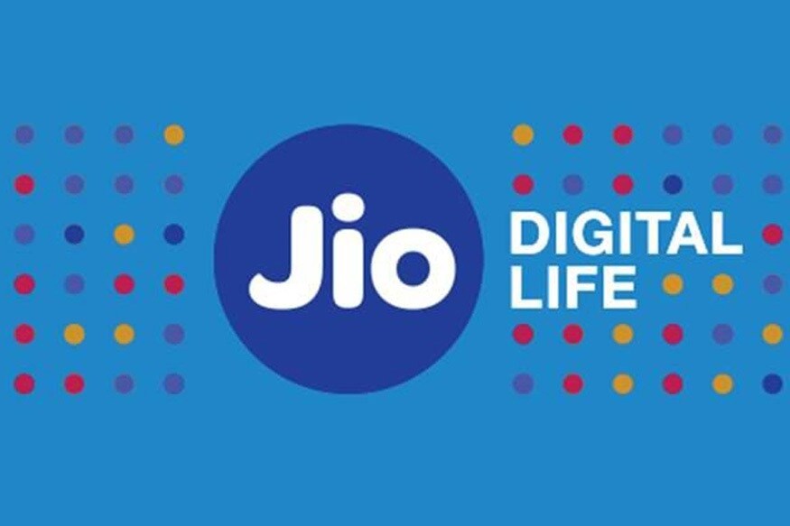 જો આપ જિઓનાં ગ્રાહક છો તો આ પ્લાન આપને દર મહિનાનાં રિચાર્જની કચ-કચમાંથી મુક્તિ અપાવશે. તેમાં એક વખત રિચાર્જ કરાવો અને આખુ વર્ષ કોઇપણ રિચાર્જ કરાવવાનું નહીંર હે. અને આપને સંપૂર્ણ ફ્રી ડેટા અને કોલિંગની સુવિધા મળશે. આ ઉપરાંત આપને 100% કેશબેક પણ મળશે. જો આપ જિઓનાં ગ્રાહક છો તો આ પ્લાન આપને દર મહિનાનાં રિચાર્જની કચ-કચમાંથી મુક્તિ અપાવશે. તેમાં એક વખત રિચાર્જ કરાવો અને આખુ વર્ષ કોઇપણ રિચાર્જ કરાવવાનું નહીંર હે. અને આપને સંપૂર્ણ ફ્રી ડેટા અને કોલિંગની સુવિધા મળશે. આ ઉપરાંત આપને 100% કેશબેક પણ મળશે.