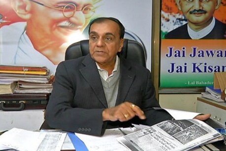 અમદાવાદ: બિલ્ડીંગમાં પાર્કિંગ ન મળતા નિવૃત જજે માંગી આમરણ ઉપવાસની મંજૂરી અમદાવાદ: બિલ્ડીંગમાં પાર્કિંગ ન મળતા નિવૃત જજે માંગી આમરણ ઉપવાસની મંજૂરી