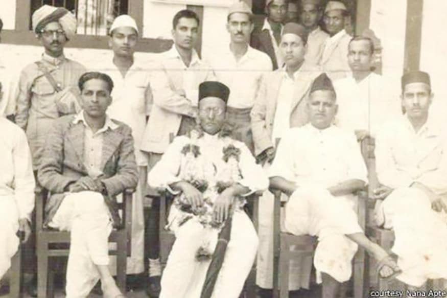 સનાતન દળના જિલ્લાઅધ્યક્ષ બ્રજેશ પાંડેય મુજબ તેમનો ઉદ્દેશ્ય ગોડસેની વિચારધારાને જનમાનસ સુધી પહોંચાડવવી છે. લોકોને એ જણાવવું છે કે ગોડસેએ ગાંધીને કેમ માર્યા હતા અને તેને હત્યાના બદલે વધ કેમ કહેવાવું જોઈએ. ઉલ્લેખનીય છે કે, ગોડસે પણ હિન્દુ મહાસભાનો સભ્ય હતો. સનાતન દળના જિલ્લાઅધ્યક્ષ બ્રજેશ પાંડેય મુજબ તેમનો ઉદ્દેશ્ય ગોડસેની વિચારધારાને જનમાનસ સુધી પહોંચાડવવી છે. લોકોને એ જણાવવું છે કે ગોડસેએ ગાંધીને કેમ માર્યા હતા અને તેને હત્યાના બદલે વધ કેમ કહેવાવું જોઈએ. ઉલ્લેખનીય છે કે, ગોડસે પણ હિન્દુ મહાસભાનો સભ્ય હતો.