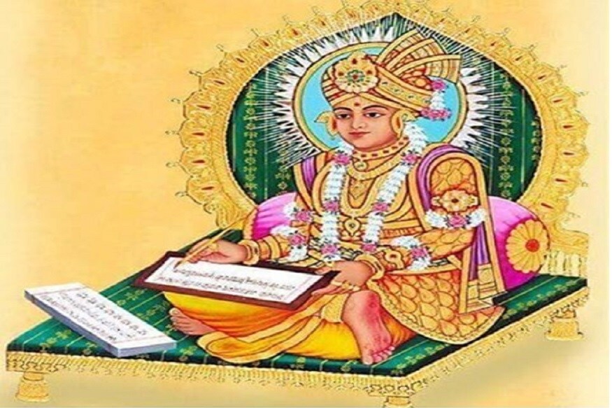 શ્રી સ્વામિનારાયણ ભગવાને સ્વયં આ શિક્ષાપત્રીના પઠન અને પાઠન ઉપર ખૂબ જ ભાર મૂક્યો છે. “અમારા આશ્રિતે આ શિક્ષાપત્રીનો નિત્ય પ્રત્યે પાઠ કરવો અને જેને વાંચતા આવડતું ન હોય તેમણે શ્રવણ કરવું અને વાંચી સંભળાવે તેવો કોઈ ન હોય તો છેવટે આ શિક્ષાપત્રીની પૂજા કરવી અને એ ત્રણેમાંથી જેને ફેર પડે તેને એક ઉપવાસ કરવો એમ અમારી આજ્ઞા છે.” શ્રી સ્વામિનારાયણ ભગવાને સ્વયં આ શિક્ષાપત્રીના પઠન અને પાઠન ઉપર ખૂબ જ ભાર મૂક્યો છે. “અમારા આશ્રિતે આ શિક્ષાપત્રીનો નિત્ય પ્રત્યે પાઠ કરવો અને જેને વાંચતા આવડતું ન હોય તેમણે શ્રવણ કરવું અને વાંચી સંભળાવે તેવો કોઈ ન હોય તો છેવટે આ શિક્ષાપત્રીની પૂજા કરવી અને એ ત્રણેમાંથી જેને ફેર પડે તેને એક ઉપવાસ કરવો એમ અમારી આજ્ઞા છે.”
