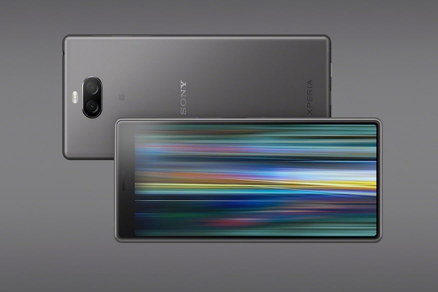 Xperia 10- આમાં 6 ઇંચની સ્ક્રીન છે, જેનો આસ્પેક્ટ રેશિયો 21:9 છે. આ ફોન ડ્યુઅલ સિમ સપોર્ટ સાથે આવશે. ફોન સ્નેપડ્રેગન 630 પાવર્ડ છે. ઉપરાંત આમાં 3GB RAM અને 64GB ઇન્ટરનલ સ્ટોરેજ છે. જોકે, તમે આની સ્ટોરેજ ક્ષમતાને 512GB સુધી વધારી શકો છો. કેમેરાની વાત કરીએ તો આની બેક પેનલ પર 13 મેગાપિક્સલ અને 5 મેગાપિક્સલનો ડ્યુઅલ કેમેરા સેટઅપ છે. જ્યારે સેલ્ફી માટે આમાં 8 મેગાપિક્સલનો ફ્રન્ટ કેમેરો છે. જ્યારે પાવર માટે 2,870 mAh બેટરી આપવામાં આવી છે. Xperia 10- આમાં 6 ઇંચની સ્ક્રીન છે, જેનો આસ્પેક્ટ રેશિયો 21:9 છે. આ ફોન ડ્યુઅલ સિમ સપોર્ટ સાથે આવશે. ફોન સ્નેપડ્રેગન 630 પાવર્ડ છે. ઉપરાંત આમાં 3GB RAM અને 64GB ઇન્ટરનલ સ્ટોરેજ છે. જોકે, તમે આની સ્ટોરેજ ક્ષમતાને 512GB સુધી વધારી શકો છો. કેમેરાની વાત કરીએ તો આની બેક પેનલ પર 13 મેગાપિક્સલ અને 5 મેગાપિક્સલનો ડ્યુઅલ કેમેરા સેટઅપ છે. જ્યારે સેલ્ફી માટે આમાં 8 મેગાપિક્સલનો ફ્રન્ટ કેમેરો છે. જ્યારે પાવર માટે 2,870 mAh બેટરી આપવામાં આવી છે.