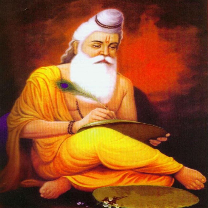 5. ઋષિ વ્યાસ-ઋષિ વ્યાસ જેમને વેદ વ્યાસનાં નામથી પણ ઓળખવામાં આવે છે જે ચારેય વેદ (ઋગવેદ, અથર્વવેદ, સામવેદ અને યજુર્વેદ), તમામ 18 પુરાણો, મહાભારત અને શ્રીમદભાગવત્ ગીતાની રચના કરી હતી. વેદ વ્યાસ, ઋષિ પારાશર અને સત્યવતીનાં પુત્ર છે.. તેમનો જન્મ યમુના નદીનાં એક દ્વીપ પર થયો હતો. તેઓ રંગે શ્યામ હતાં. તેથી તે કૃષ્ણ દ્વૈપાય કહેવડાવ્યા. તેમની માતાએ બાદમાં શાન્તનુ સાથે વિવાહ કર્યા. જેમનાંથી તેમને બે પુત્ર થયા જેમાંથી મોટો ચિત્રાંગદ યુદ્ધમાં મારી ગયો અને નાનો વિચિત્રવીર્ય સંતાનહીન મરી ગયો. કૃષ્ણ દ્વૈપાયનનાં ધાર્મિક તથા વૈરાગ્યનાં જીવનને પસંદ કર્યુ. પરણતુ માતાનાં આગ્રહથી તેમને વિચિત્રવીર્યની બંને સન્તાનહીન રાણી દ્વારા નિયોગ અને નિયમ બે પુત્ર ઉત્પન્ન કર્યા જે ધૃતરાષ્ટ્ર તથા પાન્ડુ કહેવડાવ્યા. જેમાં ત્રીજા વિદુર પણ હતાં. 5. ઋષિ વ્યાસ-ઋષિ વ્યાસ જેમને વેદ વ્યાસનાં નામથી પણ ઓળખવામાં આવે છે જે ચારેય વેદ (ઋગવેદ, અથર્વવેદ, સામવેદ અને યજુર્વેદ), તમામ 18 પુરાણો, મહાભારત અને શ્રીમદભાગવત્ ગીતાની રચના કરી હતી. વેદ વ્યાસ, ઋષિ પારાશર અને સત્યવતીનાં પુત્ર છે.. તેમનો જન્મ યમુના નદીનાં એક દ્વીપ પર થયો હતો. તેઓ રંગે શ્યામ હતાં. તેથી તે કૃષ્ણ દ્વૈપાય કહેવડાવ્યા. તેમની માતાએ બાદમાં શાન્તનુ સાથે વિવાહ કર્યા. જેમનાંથી તેમને બે પુત્ર થયા જેમાંથી મોટો ચિત્રાંગદ યુદ્ધમાં મારી ગયો અને નાનો વિચિત્રવીર્ય સંતાનહીન મરી ગયો. કૃષ્ણ દ્વૈપાયનનાં ધાર્મિક તથા વૈરાગ્યનાં જીવનને પસંદ કર્યુ. પરણતુ માતાનાં આગ્રહથી તેમને વિચિત્રવીર્યની બંને સન્તાનહીન રાણી દ્વારા નિયોગ અને નિયમ બે પુત્ર ઉત્પન્ન કર્યા જે ધૃતરાષ્ટ્ર તથા પાન્ડુ કહેવડાવ્યા. જેમાં ત્રીજા વિદુર પણ હતાં.