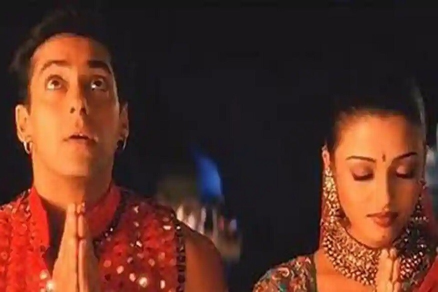 સંજય લીલા ભણસાલી સલમાન અને ઐશ્વર્યાને લઇને જ 'હમ દિલ દે ચુકે સનમ-2' બનાવવા ઇચ્છે. હવે સંજય લીલા ભણસાલીની આ ઇચ્છા પૂર્ણ થાય છે કે નહં તે તો આવનારા સમયમાં જ માલૂમ પડશે. સંજય લીલા ભણસાલી સલમાન અને ઐશ્વર્યાને લઇને જ 'હમ દિલ દે ચુકે સનમ-2' બનાવવા ઇચ્છે. હવે સંજય લીલા ભણસાલીની આ ઇચ્છા પૂર્ણ થાય છે કે નહં તે તો આવનારા સમયમાં જ માલૂમ પડશે.