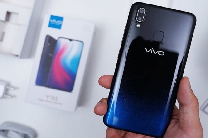વિવોએ તેના નવા સ્માર્ટફોન Vivo Y91ની કિંમતમાં 1,000 રુપિયાનો ઘટાડો કર્યો છે. આ ફોન જાન્યુઆરીમાં ભારતમાં લોન્ચ કરવામાં આવ્યો હતો. વિવો વાય 91ની સુવિધાઓ વિશે વાત કરીએ તો ડ્યુઅલ રીયર કેમેરા અને વૉટરમાર્ક નોટ ડિસ્પ્લે મળશે. આર્ટિફિશિયલ ઇન્ટેલિજન્સ સપોર્ટ પણ આપવામાં આવશે. વિવોએ તેના નવા સ્માર્ટફોન Vivo Y91ની કિંમતમાં 1,000 રુપિયાનો ઘટાડો કર્યો છે. આ ફોન જાન્યુઆરીમાં ભારતમાં લોન્ચ કરવામાં આવ્યો હતો. વિવો વાય 91ની સુવિધાઓ વિશે વાત કરીએ તો ડ્યુઅલ રીયર કેમેરા અને વૉટરમાર્ક નોટ ડિસ્પ્લે મળશે. આર્ટિફિશિયલ ઇન્ટેલિજન્સ સપોર્ટ પણ આપવામાં આવશે.