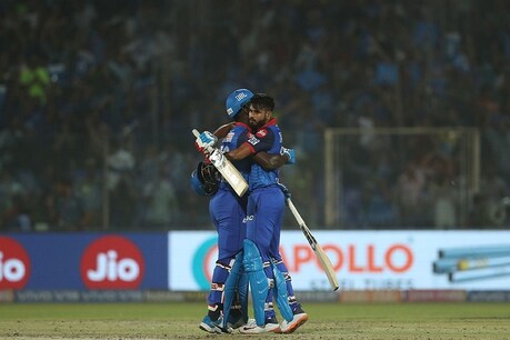 DC vs KXIP: પંજાબ હાર્યું, દિલ્હીની પાંચ વિકેટે જીત DC vs KXIP: પંજાબ હાર્યું, દિલ્હીની પાંચ વિકેટે જીત