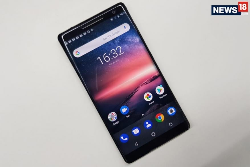 એચએમડી ગ્લોબલે સ્પેનના બાર્સિલોનામાં Nokia 8 Sirocco લોન્ચ કર્યો હતો, આ ફોનની કિંમત 36,999 રુપિયા છે, જેમા 13,000 રુપિયાનો ઘટાડો કરવામાં આવ્યો છે. આ સ્માર્ટ ફોનને અત્યાર સુધીનો સૌથી પાવરફુલ એન્ડ્રોઇડ સ્માર્ટફોન કહેવામાં આવી રહ્યો છે. એચએમડી ગ્લોબલે સ્પેનના બાર્સિલોનામાં Nokia 8 Sirocco લોન્ચ કર્યો હતો, આ ફોનની કિંમત 36,999 રુપિયા છે, જેમા 13,000 રુપિયાનો ઘટાડો કરવામાં આવ્યો છે. આ સ્માર્ટ ફોનને અત્યાર સુધીનો સૌથી પાવરફુલ એન્ડ્રોઇડ સ્માર્ટફોન કહેવામાં આવી રહ્યો છે.
