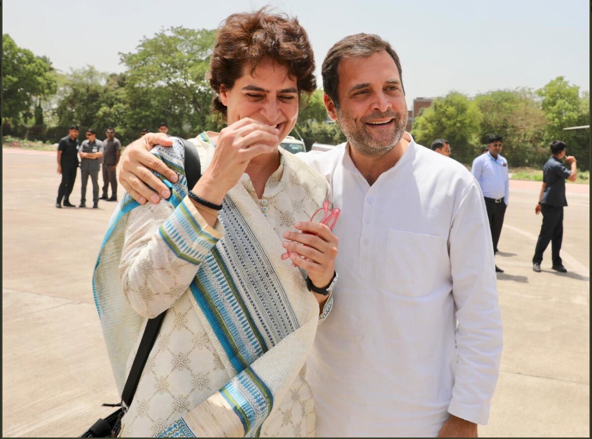રાહુલે કહ્યું હતું કે હું તમને જણાવું છું કે એક સારો ભાઈ હોવાનો મતલબ શું છે? હું લાંબી-લાંબી યાત્રાઓ નાના હેલિકોપ્ટરમાં કરી રહ્યો છું. જ્યારે પ્રિયંકાને નાની યાત્રા માટે મોટું હેલિકોપ્ટર મળે છે. હું તેને પ્રેમ કરું છું. રાહુલે કહ્યું હતું કે હું તમને જણાવું છું કે એક સારો ભાઈ હોવાનો મતલબ શું છે? હું લાંબી-લાંબી યાત્રાઓ નાના હેલિકોપ્ટરમાં કરી રહ્યો છું. જ્યારે પ્રિયંકાને નાની યાત્રા માટે મોટું હેલિકોપ્ટર મળે છે. હું તેને પ્રેમ કરું છું.