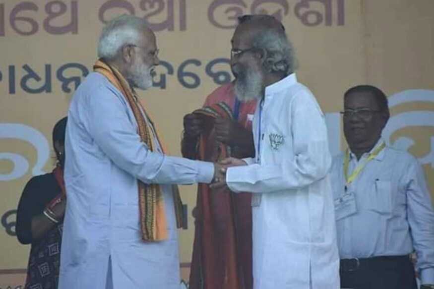 સારંગી પોતાની જીતનો ફાળો મોદીને આપે છે. તેઓ કહે છે કે અહીંના લોકો નરેન્દ્ર મોદીને દેશના વડાપ્રધાન તરીકે જોવા માગે છે. લોકોને તેમના નેતૃત્વ અને ભાજપના વિકાસના પ્રયાસો પર વિશ્વાસ છે. સારંગી પોતાની જીતનો ફાળો મોદીને આપે છે. તેઓ કહે છે કે અહીંના લોકો નરેન્દ્ર મોદીને દેશના વડાપ્રધાન તરીકે જોવા માગે છે. લોકોને તેમના નેતૃત્વ અને ભાજપના વિકાસના પ્રયાસો પર વિશ્વાસ છે.