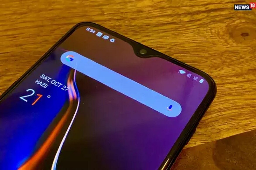 OnePlus 7 સિરીઝનાં સ્માર્ટફોન લોન્ચ થતાનાં થોડા જ દિવસો બાકી છે. યૂઝર્સ આ સીરીઝનાં OnePlus 7 Proની આતુરતાથી રાહ જોઇ રહ્યાં છે. આ વચ્ચે કંપની જુના ફોનને લઇને પરેશાન છે. OnePlus ની જુનીડિવાઇઝ યૂઝર્સનું કહેવું છે કે, ફોનની સ્પીડ ડાયલ કોન્ટેક્ટ લિસ્ટ જાતે જ ડિલીટ થઇ રહી છે. આ સમસ્યા વારંવાર યુઝર્સને જાન્યુઆરી મહિનાથી થઇ રહી છે. પણ હવે કંપનીએ તેને સુધારવાનો વાયદો કર્યો છે. OnePlus 7 સિરીઝનાં સ્માર્ટફોન લોન્ચ થતાનાં થોડા જ દિવસો બાકી છે. યૂઝર્સ આ સીરીઝનાં OnePlus 7 Proની આતુરતાથી રાહ જોઇ રહ્યાં છે. આ વચ્ચે કંપની જુના ફોનને લઇને પરેશાન છે. OnePlus ની જુનીડિવાઇઝ યૂઝર્સનું કહેવું છે કે, ફોનની સ્પીડ ડાયલ કોન્ટેક્ટ લિસ્ટ જાતે જ ડિલીટ થઇ રહી છે. આ સમસ્યા વારંવાર યુઝર્સને જાન્યુઆરી મહિનાથી થઇ રહી છે. પણ હવે કંપનીએ તેને સુધારવાનો વાયદો કર્યો છે.