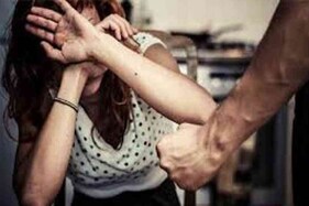 અશ્લીલ વીડિયો બનાવી સતત ચાર વર્ષ સુધી યુવતી ઉપર આચર્યું દુષ્કર્મ