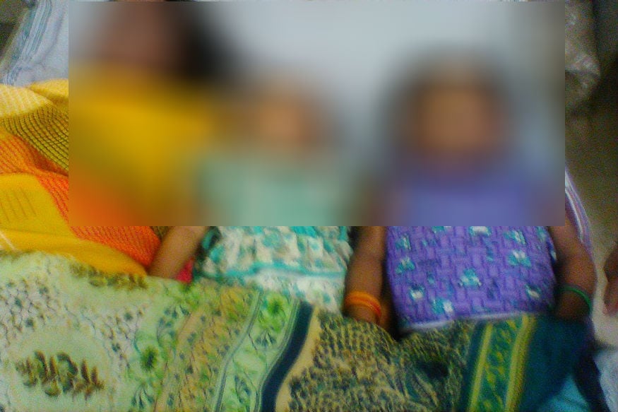 કુવામાંથી ત્રણેના મૃતદેહને બહાર કાઢીને સ્થાનિક લોકોએ પોલીસને જાણ કરતા પોલીસની ટીમ ઘટના સ્થળે આવી પહોચી હતી. કુવામાંથી ત્રણેના મૃતદેહને બહાર કાઢીને સ્થાનિક લોકોએ પોલીસને જાણ કરતા પોલીસની ટીમ ઘટના સ્થળે આવી પહોચી હતી.