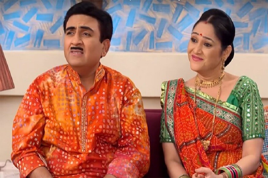 આ ઇન્ટરવ્યૂમાં દિલીપ જોષીએ જણાવ્યું કે, 'બે વર્ષ પહેલાં દિશા વાકાણીએ જ્યારે ટીમને જણાવ્યું કે તે મેટરનિટી લીવ પર જઇ રહી છે તો આખી ટીમ અને ક્રૂ મેમ્બર્સ ટેનશનમાં આવી ગયા હતાં. તમામ વિચારમાં પડી ગયા હતાં કે વગર દયાબેન તો આ શો કેવી રીતે ચાલશે. કારણ કે જેઠાલાલ અને દાયાનું કેરેક્ટર શોને બાંધી રાખે છે. તેમની જોડી જ શો માટે ખાસ છે. દયાનું કેરેક્ટર લીડ રોલ્સમાંથી એક છે.' આ ઇન્ટરવ્યૂમાં દિલીપ જોષીએ જણાવ્યું કે, 'બે વર્ષ પહેલાં દિશા વાકાણીએ જ્યારે ટીમને જણાવ્યું કે તે મેટરનિટી લીવ પર જઇ રહી છે તો આખી ટીમ અને ક્રૂ મેમ્બર્સ ટેનશનમાં આવી ગયા હતાં. તમામ વિચારમાં પડી ગયા હતાં કે વગર દયાબેન તો આ શો કેવી રીતે ચાલશે. કારણ કે જેઠાલાલ અને દાયાનું કેરેક્ટર શોને બાંધી રાખે છે. તેમની જોડી જ શો માટે ખાસ છે. દયાનું કેરેક્ટર લીડ રોલ્સમાંથી એક છે.'