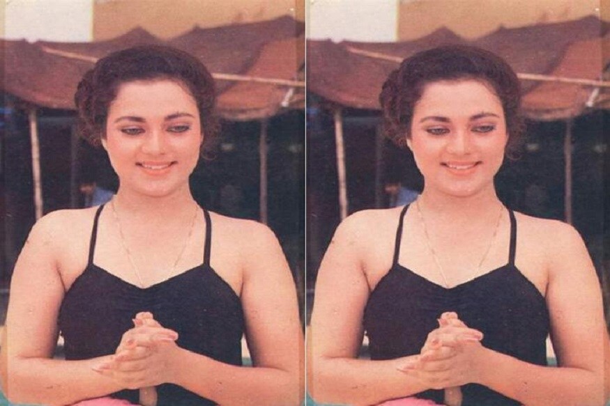 સારી ફિલ્મો ન મળવાને કારણે મંદાકિનીએ વર્ષ 1996માં ફિલ્મોને અલવિદા કહી દીધી. તેની છેલ્લી ફિલ્મ 'જોરદાર' હતી. એક્ટિંગ છોડ્યા બાદ તેણે સિંગિંગ પર હાથ અજમાવ્યો હતો. મંદાગિનીએ 'નો વેકન્સી' અને 'શંબાલા' નામથી બે મ્યૂઝિક આલબમ કાઢ્યા હતાં. પણ બંને ફ્લોપ રહ્યાં. જે બાદ તેણે કોઇ પ્રકારનું એક્સપેરિમેન્ટ ન કર્યું. સારી ફિલ્મો ન મળવાને કારણે મંદાકિનીએ વર્ષ 1996માં ફિલ્મોને અલવિદા કહી દીધી. તેની છેલ્લી ફિલ્મ 'જોરદાર' હતી. એક્ટિંગ છોડ્યા બાદ તેણે સિંગિંગ પર હાથ અજમાવ્યો હતો. મંદાગિનીએ 'નો વેકન્સી' અને 'શંબાલા' નામથી બે મ્યૂઝિક આલબમ કાઢ્યા હતાં. પણ બંને ફ્લોપ રહ્યાં. જે બાદ તેણે કોઇ પ્રકારનું એક્સપેરિમેન્ટ ન કર્યું.