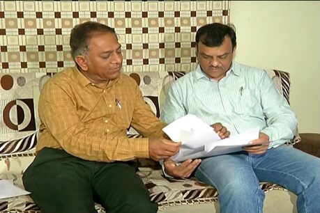 મેડિકલ પ્રવેશ પ્રક્રિયામાં EWSના અમલ અંગે વાલીઓમાં અસમંજસ, નીતિન પટેલ પાસે ખુલાસો માંગ્યો મેડિકલ પ્રવેશ પ્રક્રિયામાં EWSના અમલ અંગે વાલીઓમાં અસમંજસ, નીતિન પટેલ પાસે ખુલાસો માંગ્યો