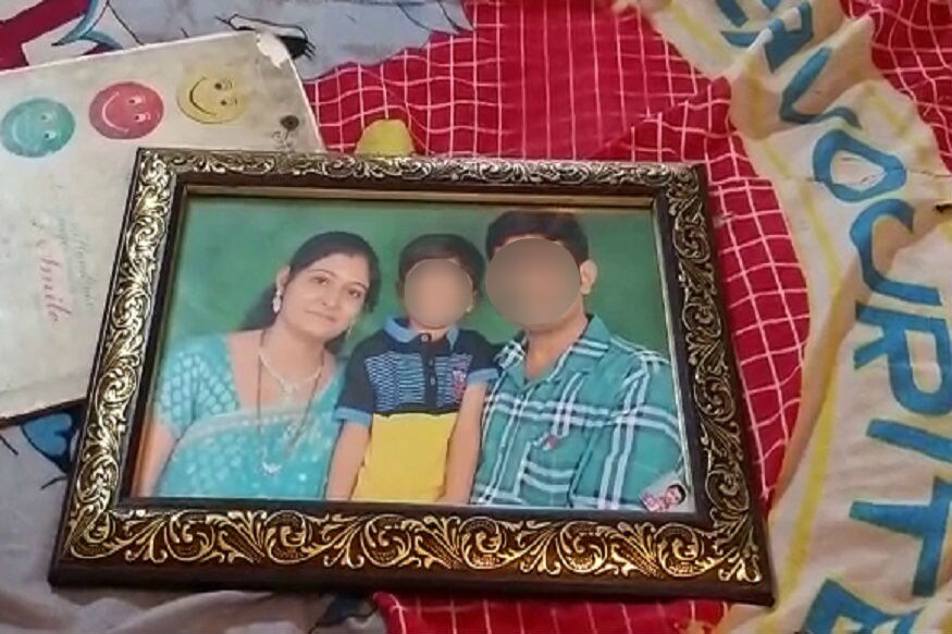 વડોદરામાં પ્રેમ પ્રકરણમાં પ્રેમીએ પરિણીતા ઉપર હુમલો કરી હોવાની ઘટના બની છે. ઘટનાની જાણ થતાં પોલીસે પ્રેમીની ધરપકડ કરી છે. આ અંગે જાણ થતાં આજુબાજુના લોકોના ટોળા પણ એકઠાં થયા હતા. (ફરીદ ખાન, વડોદરા) વડોદરામાં પ્રેમ પ્રકરણમાં પ્રેમીએ પરિણીતા ઉપર હુમલો કરી હોવાની ઘટના બની છે. ઘટનાની જાણ થતાં પોલીસે પ્રેમીની ધરપકડ કરી છે. આ અંગે જાણ થતાં આજુબાજુના લોકોના ટોળા પણ એકઠાં થયા હતા. (ફરીદ ખાન, વડોદરા)