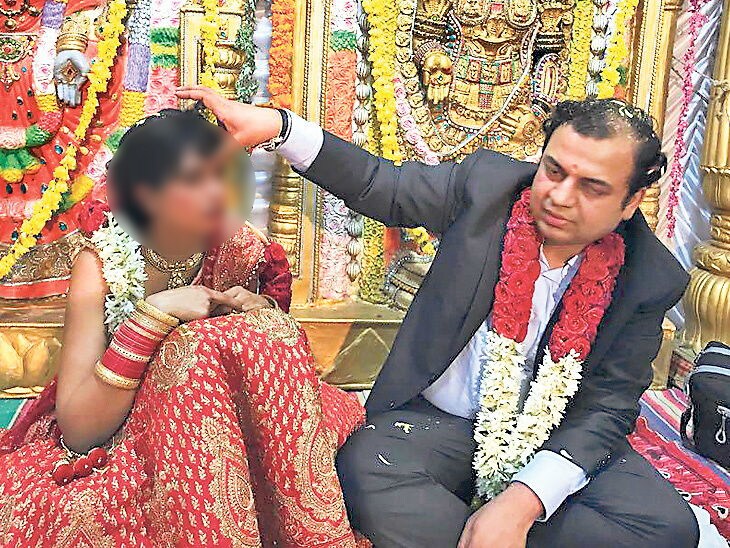 ગૌરવ દહિયાએ પિડીતાએ કરેલા આક્ષેપ સામે પોતાનો બચાવ રજૂ કરતા કહ્યું હતું કે, મહિલાએ પણ મને મેસેજ કર્યા હતાં તેના પુરાવા છે. બાળકના આક્ષેપ ખોટા છે. મારી પાસે તેણે રૂપિયા 20 કરોડની માંગણી કરી હતી. આ અંગેનાં પણ મારી પાસે પુરાવા છે. મહિલાએ વારંવાર મને બ્લેકમેઇલ કરીને નાણાંની માંગણી કરી હતી.એટલુ જ નહીં, આત્મહત્યા કરવાની પણ ધમકી આપી હતી. આ આક્ષેપને કારણે જ લગ્ન થઇ શક્યા નથી. ગૌરવ દહિયાએ પિડીતાએ કરેલા આક્ષેપ સામે પોતાનો બચાવ રજૂ કરતા કહ્યું હતું કે, મહિલાએ પણ મને મેસેજ કર્યા હતાં તેના પુરાવા છે. બાળકના આક્ષેપ ખોટા છે. મારી પાસે તેણે રૂપિયા 20 કરોડની માંગણી કરી હતી. આ અંગેનાં પણ મારી પાસે પુરાવા છે. મહિલાએ વારંવાર મને બ્લેકમેઇલ કરીને નાણાંની માંગણી કરી હતી.એટલુ જ નહીં, આત્મહત્યા કરવાની પણ ધમકી આપી હતી. આ આક્ષેપને કારણે જ લગ્ન થઇ શક્યા નથી.