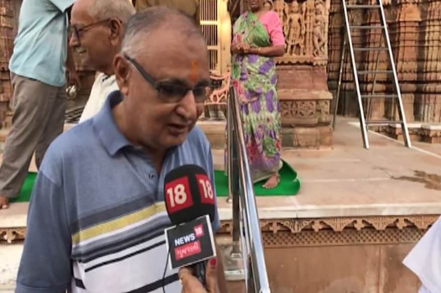 આ ઉપરાંત, ગામના લોકોએ હાટકેશ્વર મંદિરમાં પ્રાર્થના કરી હતી કે, નરેન્દ્ર મોદી દેશ માટે વિકાસના વધુ કાર્યો કરતાં રહે. હાટકેશ્વર મંદિર ખાતે નરેન્દ્ર મોદીના લાંબા આયુષ્યની પ્રાર્થના કરવા આવેલા સ્થાનિકે જણાવ્યું કે, નરેન્દ્ર મોદીના લાંબા આયુષ્ય અને સ્વાસ્થ્ય સારું રહે તે માટે અમે કામના કરી હતી. આ ઉપરાંત, ગામના લોકોએ હાટકેશ્વર મંદિરમાં પ્રાર્થના કરી હતી કે, નરેન્દ્ર મોદી દેશ માટે વિકાસના વધુ કાર્યો કરતાં રહે. હાટકેશ્વર મંદિર ખાતે નરેન્દ્ર મોદીના લાંબા આયુષ્યની પ્રાર્થના કરવા આવેલા સ્થાનિકે જણાવ્યું કે, નરેન્દ્ર મોદીના લાંબા આયુષ્ય અને સ્વાસ્થ્ય સારું રહે તે માટે અમે કામના કરી હતી.