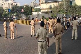 ક્રૂરતા! ગળામાં દોરડું બાંધી ફિલ્મી સ્ટાઈલમાં યુવકને ઢસડ્યો, 15 કિ.મી. સુધી લોહીની રેખા ખેંચી