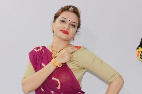 સુરત : પ્રસૂતિ બાદ મહિલાના મોત મામલે ડૉકટર સામે બેદરકારીનો ગુનો દાખલ સુરત : પ્રસૂતિ બાદ મહિલાના મોત મામલે ડૉકટર સામે બેદરકારીનો ગુનો દાખલ