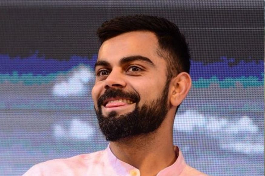  કેપ્ટન વિરાટ કોહલી (Virat Kohli)ની આગેવાનીમાં ભારતીય ક્રિકેટ ટીમે(Indian Cricket team)વેસ્ટ ઇન્ડીઝ પ્રવાસમાં (West Indies Tour) ટી-20, વન-ડે અને ટેસ્ટ શ્રેણીમાં વિપક્ષી ટીમનો સફાયો કરી દીધો હતો. હવે કોહલી ઘરેલું શ્રેણીમાં દક્ષિણ આફ્રિકા (South Africa)સામે ટીમ ઇન્ડિયાનું નેતૃત્વ કરશે. આ પહેલા કોહલીએ એક અમેરિકી ટીવી શોમાં પોતાના જીવન સાથે જોડાયેલા ઘણા રહસ્યો ખોલ્યા છે. કોહલીએ કહ્યું હતું કે સ્કૂલના દિવસોમાં ગણિતના કારણે તેને ઘણી પરેશાની થતી હતી. જેટલી મહેનત 10માં ધોરણમાં ગણિતમાં પાસ થવા માટે કરી હતી તેટલી મહેનત તો ક્રિકેટ માટે પણ કરી નથી.