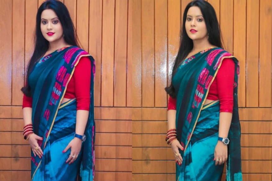 દેવેન્દ્ર ફણવીસના પત્ની અમૃતા બૅન્કર અને ગાયિકા છે. તેઓ સામાજીક ક્ષેત્રે પણ આગવી છાપ ધરાવે છે. વર્ષ 2005માં તેમનું લગ્ન દેવેન્દ્ર ફડણવીસ સાથે થયું હતું. લગ્ન જીવનમાં તેમના ઘરે એક પુત્રીનો જન્મ થયો હતો જેનું નામ દ્વીજા છે. ( તસવીર સૌજન્ય : અમૃતા ફડણવીસ ફેસબુક) દેવેન્દ્ર ફણવીસના પત્ની અમૃતા બૅન્કર અને ગાયિકા છે. તેઓ સામાજીક ક્ષેત્રે પણ આગવી છાપ ધરાવે છે. વર્ષ 2005માં તેમનું લગ્ન દેવેન્દ્ર ફડણવીસ સાથે થયું હતું. લગ્ન જીવનમાં તેમના ઘરે એક પુત્રીનો જન્મ થયો હતો જેનું નામ દ્વીજા છે. ( તસવીર સૌજન્ય : અમૃતા ફડણવીસ ફેસબુક)