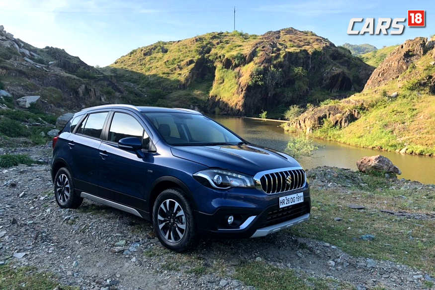 S-Cross : જો તમે મારુતિની એસ-ક્રોસ ખરીદો છો તો તમે 1.13 લાખ રૂપિયા સુધીની બચત કરી શકો છો. આ કાર માત્ર 1.3-litre ડીઝલ એન્જિનમાં ઉપલબ્ધ છે. પરંતુ ટૂંક સમયમાં આ કારમાં પેટ્રોલ એન્જિન પણ જોવા મળશે, જે બીએસ6 કમ્પલાઇન્ટથી સજ્જ હશે. આ કાર પર 50 હજાર રૂપિયાની કન્ઝ્યૂમર ઑફર, 30 હજાર રૂપિયાની એક્સચેન્જ ઑફર અને 10 હજારની કૉર્પોરેટ ઑફર મળી રહી છે. S-Cross : જો તમે મારુતિની એસ-ક્રોસ ખરીદો છો તો તમે 1.13 લાખ રૂપિયા સુધીની બચત કરી શકો છો. આ કાર માત્ર 1.3-litre ડીઝલ એન્જિનમાં ઉપલબ્ધ છે. પરંતુ ટૂંક સમયમાં આ કારમાં પેટ્રોલ એન્જિન પણ જોવા મળશે, જે બીએસ6 કમ્પલાઇન્ટથી સજ્જ હશે. આ કાર પર 50 હજાર રૂપિયાની કન્ઝ્યૂમર ઑફર, 30 હજાર રૂપિયાની એક્સચેન્જ ઑફર અને 10 હજારની કૉર્પોરેટ ઑફર મળી રહી છે.