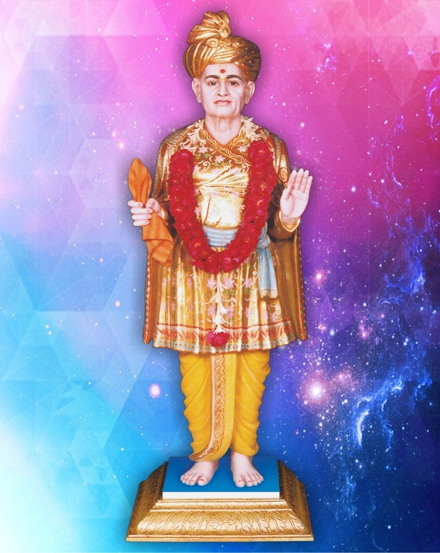 આ પ્રસંગે કુમકુમ મંદિરના સાધુ પ્રેમવત્સલદાસજીએ જણાવ્યું હતું કે, તા. ૮ ના રોજ સવારે ૮–૦૦ થી રાત્રીના ૮-૦૦ સુધી ૧ર કલાકની અંખડ સ્વામિનારાયણ મહામંત્રની ધૂન કુમકુમ મંદિર ખાતે કરવામાં આવશે ત્યાર બાદ રાત્રે ૮-૦૦ થી ૯-૦૦ બાપાશ્રીનો પ્રાગ્રટ્ય ઉત્સવ ઉજવાશે. આ પ્રસંગે બાપાશ્રીને રંગબેરંગી ફૂલોના હિંડોળામાં ઝુલાવામાં આવશે. આ પ્રસંગે કુમકુમ મંદિરના સાધુ પ્રેમવત્સલદાસજીએ જણાવ્યું હતું કે, તા. ૮ ના રોજ સવારે ૮–૦૦ થી રાત્રીના ૮-૦૦ સુધી ૧ર કલાકની અંખડ સ્વામિનારાયણ મહામંત્રની ધૂન કુમકુમ મંદિર ખાતે કરવામાં આવશે ત્યાર બાદ રાત્રે ૮-૦૦ થી ૯-૦૦ બાપાશ્રીનો પ્રાગ્રટ્ય ઉત્સવ ઉજવાશે. આ પ્રસંગે બાપાશ્રીને રંગબેરંગી ફૂલોના હિંડોળામાં ઝુલાવામાં આવશે.
