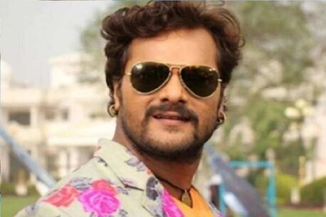 Bhojpuri Song: બાબા રામદેવ પાસે હૃદયની દવા લેવા પહોંચ્યા ખેસારી લાલ યાદવ Bhojpuri Song: બાબા રામદેવ પાસે હૃદયની દવા લેવા પહોંચ્યા ખેસારી લાલ યાદવ