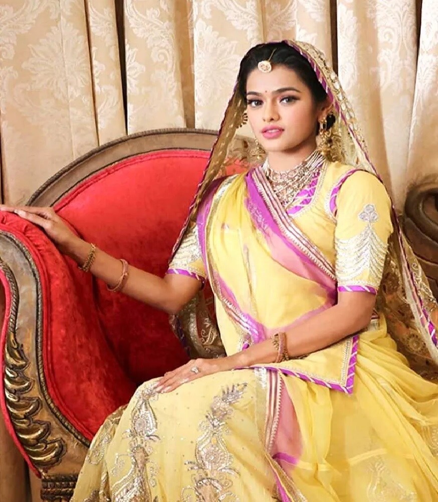 કસોટી જિંદગી કી 2ની અભિનેત્રી સોન્યા અયોધ્યા ઓક્ટોબરમાં જ પોતાના લગ્નની જાહેરાત કરી ચૂકી હતી. બંને જણાના લગ્નની વાતો છેલ્લા 6 મહિનાથી ચર્ચામાં હતી. અને આખરે તેમણે આ અંગે જાહેરાત કરી હતી. કસોટી જિંદગી કી 2ની અભિનેત્રી સોન્યા અયોધ્યા ઓક્ટોબરમાં જ પોતાના લગ્નની જાહેરાત કરી ચૂકી હતી. બંને જણાના લગ્નની વાતો છેલ્લા 6 મહિનાથી ચર્ચામાં હતી. અને આખરે તેમણે આ અંગે જાહેરાત કરી હતી.