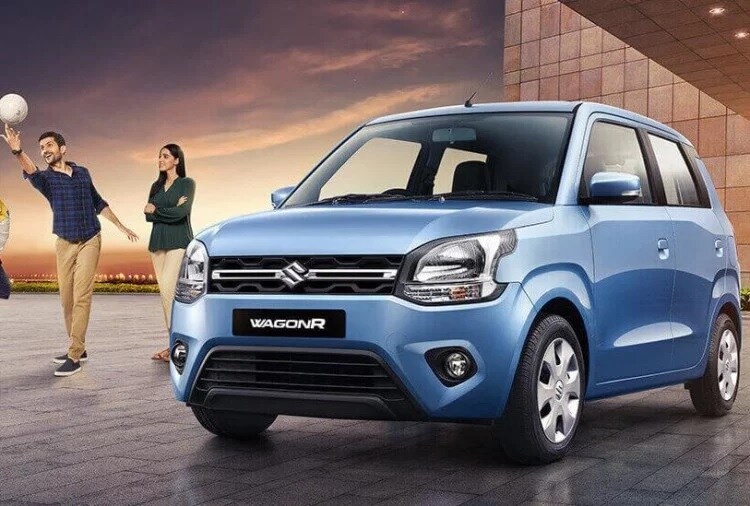 Maruti Suzuki WagonR BS6 ઉત્સર્જન માનક એન્જિન છે. તેમાં 1.2 લિટર પેટ્રોલ એન્જિન છે. ઉપરાંત, તેમાં પાંચ સ્પીડ મેન્યુઅલ અને એએમટી ગિયર બોક્સ વિકલ્પ છે. કંપનીએ તાજેતરમાં 1.0-લિટર એન્જિનને BS-6 માં અપડેટ કર્યું છે. કંપની આ કાર પર 35,000 રૂપિયા સુધીનું ડિસ્કાઉન્ટ આપી રહી છે. જેમાં 10,000 રૂપિયાની રોકડ અને 20 હજાર રૂપિયાની એક્સચેન્જ ઑફર અને પાંચ હજાર રૂપિયા કોર્પોરેટ ડિસ્કાઉન્ટ મળી રહ્યું છે. Maruti Suzuki WagonR BS6 ઉત્સર્જન માનક એન્જિન છે. તેમાં 1.2 લિટર પેટ્રોલ એન્જિન છે. ઉપરાંત, તેમાં પાંચ સ્પીડ મેન્યુઅલ અને એએમટી ગિયર બોક્સ વિકલ્પ છે. કંપનીએ તાજેતરમાં 1.0-લિટર એન્જિનને BS-6 માં અપડેટ કર્યું છે. કંપની આ કાર પર 35,000 રૂપિયા સુધીનું ડિસ્કાઉન્ટ આપી રહી છે. જેમાં 10,000 રૂપિયાની રોકડ અને 20 હજાર રૂપિયાની એક્સચેન્જ ઑફર અને પાંચ હજાર રૂપિયા કોર્પોરેટ ડિસ્કાઉન્ટ મળી રહ્યું છે.