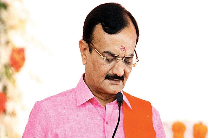 તો વિશ્વસનીય સૂત્રોના જણાવ્યા અનુસાર પ્રદીપસિંહ જાડેજા ઉપર પણ પાર્ટી પસંગીનું કળશ ઢોળી શકે છે. પ્રદીપસિંહ જાડેજા અમિતશાહ ની ગુડબુકમાં આવે છે. આમ પણ વર્તમાન સમયમાં પ્રદીપસિંહ જાડેજાની સરકાર અને સંગઠન એમ બને પર સારી પકડ છે. ત્યારે જો પાટીદાર સમાજ ઉપરાંત કોઈ અન્ય સમાજ માંથી પ્રદેશ પ્રમુખ બનાવવાની વાત આવે તો ક્ષત્રિય સમાજ પર પસંદગીની મોહર લાગી શકે છે. કોણ સંગઠનમાં પ્રમુખ તરીકે નીમાય છે તેના માટે આગામી સમયમાં પ્રદેશ પ્રભારી ભુપેન્દ્ર યાદવ અને બે નિરીક્ષકો જે નીમવામાં આવ્યા છે તે ગુજરાત પ્રવાસે મહિનાના અંત સુધીમાં આવશે અને પ્રદેશ નેતાગીરી સાથે ચર્ચા કરશે એ બાદ જ પ્રદેશ હોદ્દેદારો અને પ્રમુખના નામની જાહેરાત કરવામાં આવશે. તો વિશ્વસનીય સૂત્રોના જણાવ્યા અનુસાર પ્રદીપસિંહ જાડેજા ઉપર પણ પાર્ટી પસંગીનું કળશ ઢોળી શકે છે. પ્રદીપસિંહ જાડેજા અમિતશાહ ની ગુડબુકમાં આવે છે. આમ પણ વર્તમાન સમયમાં પ્રદીપસિંહ જાડેજાની સરકાર અને સંગઠન એમ બને પર સારી પકડ છે. ત્યારે જો પાટીદાર સમાજ ઉપરાંત કોઈ અન્ય સમાજ માંથી પ્રદેશ પ્રમુખ બનાવવાની વાત આવે તો ક્ષત્રિય સમાજ પર પસંદગીની મોહર લાગી શકે છે. કોણ સંગઠનમાં પ્રમુખ તરીકે નીમાય છે તેના માટે આગામી સમયમાં પ્રદેશ પ્રભારી ભુપેન્દ્ર યાદવ અને બે નિરીક્ષકો જે નીમવામાં આવ્યા છે તે ગુજરાત પ્રવાસે મહિનાના અંત સુધીમાં આવશે અને પ્રદેશ નેતાગીરી સાથે ચર્ચા કરશે એ બાદ જ પ્રદેશ હોદ્દેદારો અને પ્રમુખના નામની જાહેરાત કરવામાં આવશે.
