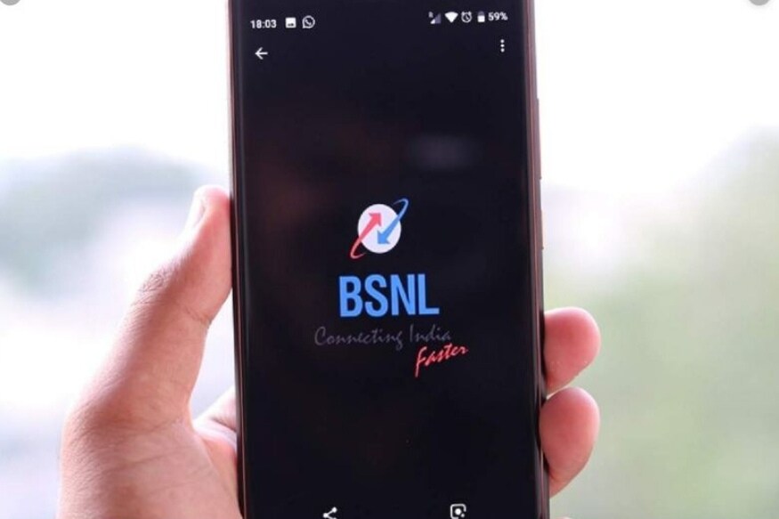 BSNLનો 109 રુપિયાવાળો પ્રીપેડ પ્લાન :બીએસએનએલના ગ્રાહકોને આ પ્લાનમાં 5 જીબી ડેટા આપવામાં આવ્યો છે. યૂઝર્સને અનલિમિટેડ કૉલિંગની સુવિધા મળશે. જોકે, તેમને આ પ્લાનમાં કૉલિંગ માટે રોજ 25 મિનિટ મળશે. બીજી તરફ આ પેકની વેલિડિટી 90 દિવસની છે. BSNLનો 109 રુપિયાવાળો પ્રીપેડ પ્લાન :બીએસએનએલના ગ્રાહકોને આ પ્લાનમાં 5 જીબી ડેટા આપવામાં આવ્યો છે. યૂઝર્સને અનલિમિટેડ કૉલિંગની સુવિધા મળશે. જોકે, તેમને આ પ્લાનમાં કૉલિંગ માટે રોજ 25 મિનિટ મળશે. બીજી તરફ આ પેકની વેલિડિટી 90 દિવસની છે.