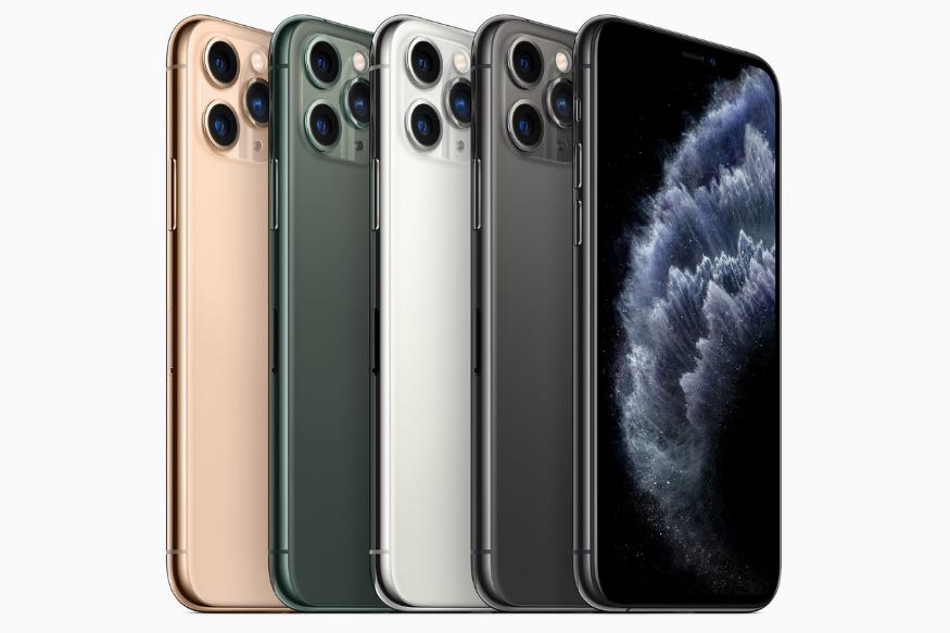 નવી દિલ્હી : જો તમે એપલ આઈફોન (iPhone) ખરીદવા માંગો છો તો તમારા માટે સારા સમાચાર છે. કંપનીએ તાજેતરમાં લૉંચ કરેલા Apple iPhone 11 Pro, iPhone 11 અને iPhone XR પર ભારે વળતર મળી રહ્યું છે. એમેઝોન પર ચાલી રહેલા એપલ ડેઝ સેલ (Apple Days Sale)માં 99,900 રૂપિયા સુધીનો આ ફોન 93,900 રૂપિયામાં મળી રહ્યો છે. એટલે કે કુલ છ હજાર રૂપિયાનો ફાયદો મળી રહ્યો છે. એપલ ડેઝ સેલ 11થી 17 ફેબ્રુઆરી સુધી ચાલશે. નવી દિલ્હી : જો તમે એપલ આઈફોન (iPhone) ખરીદવા માંગો છો તો તમારા માટે સારા સમાચાર છે. કંપનીએ તાજેતરમાં લૉંચ કરેલા Apple iPhone 11 Pro, iPhone 11 અને iPhone XR પર ભારે વળતર મળી રહ્યું છે. એમેઝોન પર ચાલી રહેલા એપલ ડેઝ સેલ (Apple Days Sale)માં 99,900 રૂપિયા સુધીનો આ ફોન 93,900 રૂપિયામાં મળી રહ્યો છે. એટલે કે કુલ છ હજાર રૂપિયાનો ફાયદો મળી રહ્યો છે. એપલ ડેઝ સેલ 11થી 17 ફેબ્રુઆરી સુધી ચાલશે.