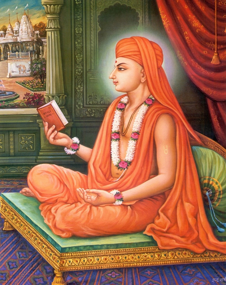 જૂનાગઢના મહંત ગુણાતીતાનંદ સ્વામી જેવા ગુણાતીતાનંદ સ્વામીને જ્યારે શ્રી સ્વામિનારાયણ ભગવાને જૂનાગઢની મહંતાઈ સોંપી ત્યારે ગુણાતીતાનંદ સ્વામી કહે કે હું મહંતાઈનો હાર તો જ પહેરું કે જો ગોપાળાનંદ સ્વામી તેમની દિવ્યવાણી - સમાગમનો લાભ બાર મહિનામાં એક માસ આપે. જો કોઈ વર્ષે ન અવાય તો બીજા વર્ષે બે માસ આવે. મહાપ્રભુએ આ વાત કબૂલ રાખી અને પછીથી કાયમ ગોપાળાનંદ સ્વામી પ્રતિ વર્ષ જૂનાગઢ ગુણાતીતાનંદ સ્વામીને સમાગમનો લાભ આપવા પધારતા હતા. આવા ગોપાળાનંદ સ્વામીએ સંપ્રદાયમાં સાહિત્ય ક્ષેત્રે પણ અણમોલ સેવા કરી છે. તેમણે ૨૫ થી પણ વધુ શાસ્ત્રોની રચના કરી છે. જૂનાગઢના મહંત ગુણાતીતાનંદ સ્વામી જેવા ગુણાતીતાનંદ સ્વામીને જ્યારે શ્રી સ્વામિનારાયણ ભગવાને જૂનાગઢની મહંતાઈ સોંપી ત્યારે ગુણાતીતાનંદ સ્વામી કહે કે હું મહંતાઈનો હાર તો જ પહેરું કે જો ગોપાળાનંદ સ્વામી તેમની દિવ્યવાણી - સમાગમનો લાભ બાર મહિનામાં એક માસ આપે. જો કોઈ વર્ષે ન અવાય તો બીજા વર્ષે બે માસ આવે. મહાપ્રભુએ આ વાત કબૂલ રાખી અને પછીથી કાયમ ગોપાળાનંદ સ્વામી પ્રતિ વર્ષ જૂનાગઢ ગુણાતીતાનંદ સ્વામીને સમાગમનો લાભ આપવા પધારતા હતા. આવા ગોપાળાનંદ સ્વામીએ સંપ્રદાયમાં સાહિત્ય ક્ષેત્રે પણ અણમોલ સેવા કરી છે. તેમણે ૨૫ થી પણ વધુ શાસ્ત્રોની રચના કરી છે.