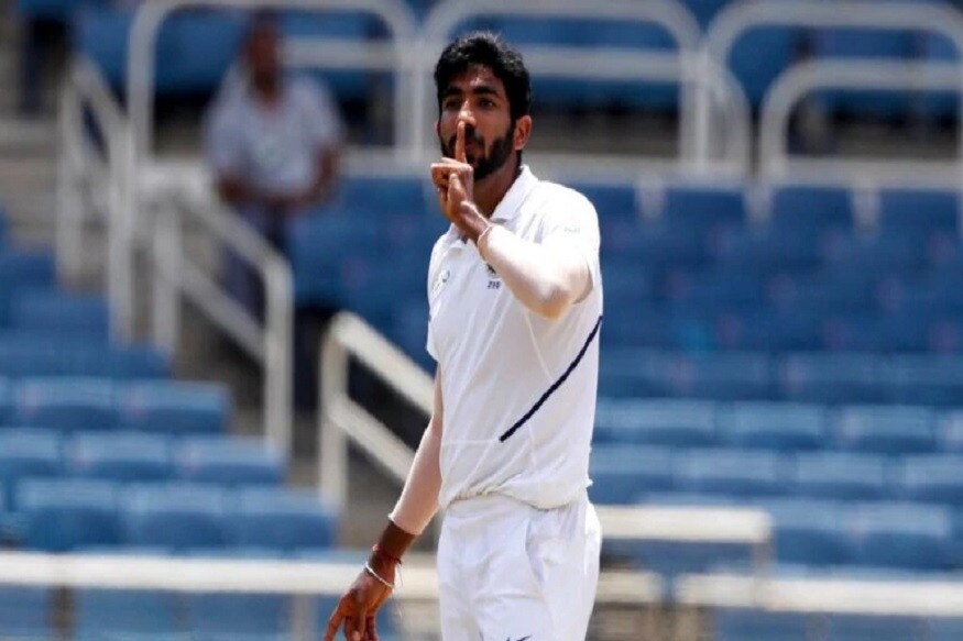 નવી દિલ્હી : ફાસ્ટ બોલર જસપ્રીત બુમરાહ (Jasprit Bumrah) જ્યારથી ટીમ ઈન્ડિયા (Team India)માં સામેલ થયો છે તેની તાકાત બે ગણી થઈ ગઈ છે. બુમરાહ ટી20, વનડે અને ટેસ્ટ ત્રણેય ફોર્મેટમાં પોતાનું કૌવત બતાવી ચૂક્યો છે. જ્યારે પણ ટીમ ઈન્ડિયાને વિકેટોની જરૂર હોય છે, ભારતીય કેપ્ટન વિરાટ કોહલી (Virat Kohli) જસપ્રીત બુમરાહને જ બોલિંગ આપે છે અને બુમરાહ પણ તેને નિરાશ નથી કરતો. જોકે એક સમય એવો પણ હતો જ્યારે જસપ્રીત બુમરાહ વિશે કહેવામાં આવતું હતું કે તે મહિનાથી વધુ નહીં રમી શકે. આ વાતનો ખુલાસો બુમરાહે એક ઇન્ટરવ્યૂમાં કર્યો. નવી દિલ્હી : ફાસ્ટ બોલર જસપ્રીત બુમરાહ (Jasprit Bumrah) જ્યારથી ટીમ ઈન્ડિયા (Team India)માં સામેલ થયો છે તેની તાકાત બે ગણી થઈ ગઈ છે. બુમરાહ ટી20, વનડે અને ટેસ્ટ ત્રણેય ફોર્મેટમાં પોતાનું કૌવત બતાવી ચૂક્યો છે. જ્યારે પણ ટીમ ઈન્ડિયાને વિકેટોની જરૂર હોય છે, ભારતીય કેપ્ટન વિરાટ કોહલી (Virat Kohli) જસપ્રીત બુમરાહને જ બોલિંગ આપે છે અને બુમરાહ પણ તેને નિરાશ નથી કરતો. જોકે એક સમય એવો પણ હતો જ્યારે જસપ્રીત બુમરાહ વિશે કહેવામાં આવતું હતું કે તે મહિનાથી વધુ નહીં રમી શકે. આ વાતનો ખુલાસો બુમરાહે એક ઇન્ટરવ્યૂમાં કર્યો.