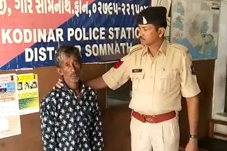 બનાવની વિગત એવી છે, કે ગીર સોમનાથ જિલ્લાના કોડિનાર પોલીસ સ્ટેશનમાં દુષ્કર્મની ફરિયાદ નોંધાઈ છે. કોડિનાર તાલુકાના છાછર ગામે એક બાળા મોટી બહેનના ઘરે લગ્ન પ્રસંગે આવી હતી. આ બાળા પર આધેડે બળાત્કાર ગુજાર્યો હતો. બનાવની વિગત એવી છે, કે ગીર સોમનાથ જિલ્લાના કોડિનાર પોલીસ સ્ટેશનમાં દુષ્કર્મની ફરિયાદ નોંધાઈ છે. કોડિનાર તાલુકાના છાછર ગામે એક બાળા મોટી બહેનના ઘરે લગ્ન પ્રસંગે આવી હતી. આ બાળા પર આધેડે બળાત્કાર ગુજાર્યો હતો.