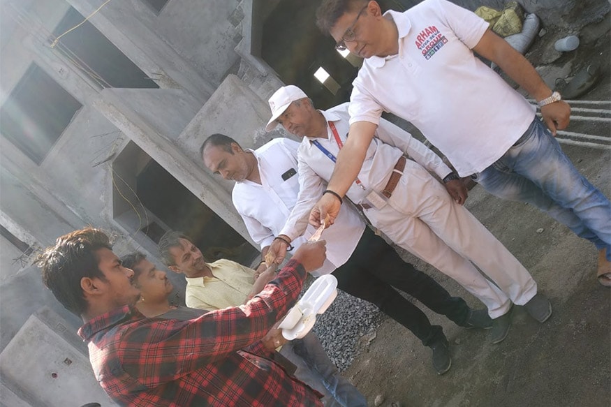 અવ્યવસ્થા ન થાય તે માટે રિપીટ કાઉન્ટર રાખવામાં આવે છે. જૈન સમાજમાં અન્નના આધ્યાત્નિક, આર્થિક અને ધાર્મિક મહત્વ મુજબ અન્નનો બચાવ કરવાથી અનંતા તીર્થંકર પરમાત્માની આજ્ઞાનું પાલન થાય છે. આ એક પ્રકારનું તપ થાય છે. જેનો વ્યક્તિગત જીવનમાં પણ પ્રભાવ પડે છે. અવ્યવસ્થા ન થાય તે માટે રિપીટ કાઉન્ટર રાખવામાં આવે છે. જૈન સમાજમાં અન્નના આધ્યાત્નિક, આર્થિક અને ધાર્મિક મહત્વ મુજબ અન્નનો બચાવ કરવાથી અનંતા તીર્થંકર પરમાત્માની આજ્ઞાનું પાલન થાય છે. આ એક પ્રકારનું તપ થાય છે. જેનો વ્યક્તિગત જીવનમાં પણ પ્રભાવ પડે છે.