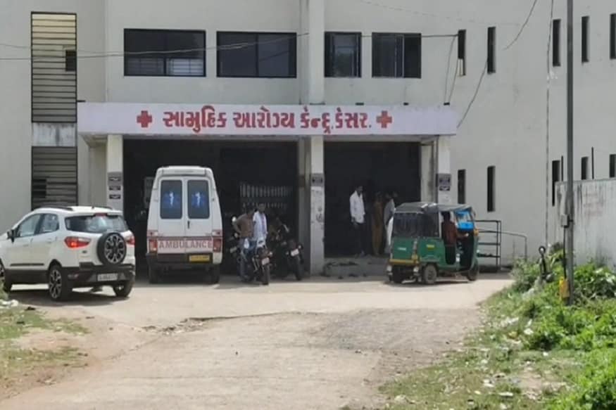 પ્રાપ્ત માહિતી અનુસાર, વડોદરાના ડેસર તાલુકાના શિહોર ગામે સીમમાં 22 વર્ષિય યુવક-યુવતીની ગળે ફાંસો ખાધેલી હાલતમાં લાસ મળી આવી છે. પ્રાથમિક તપાસમાં પ્રેમ પ્રકરણના મામલાનું પોલીસ અનુમાન લગાવી રહી છે. પ્રાપ્ત માહિતી અનુસાર, વડોદરાના ડેસર તાલુકાના શિહોર ગામે સીમમાં 22 વર્ષિય યુવક-યુવતીની ગળે ફાંસો ખાધેલી હાલતમાં લાસ મળી આવી છે. પ્રાથમિક તપાસમાં પ્રેમ પ્રકરણના મામલાનું પોલીસ અનુમાન લગાવી રહી છે.