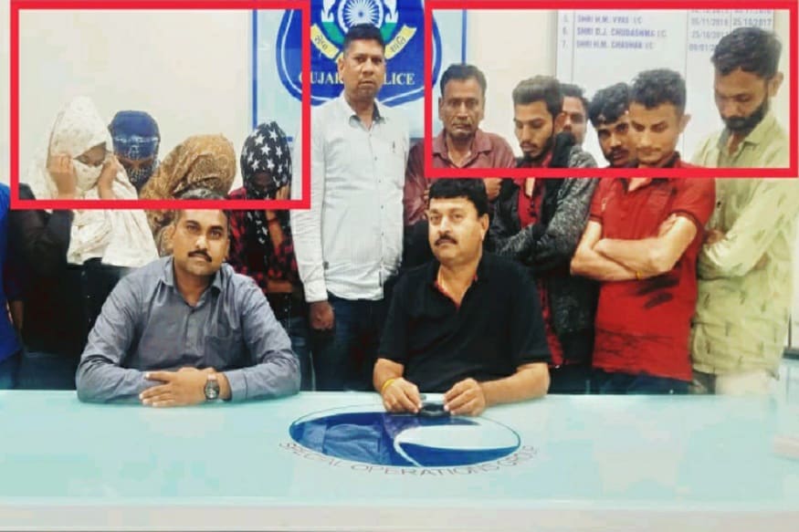 ફરીદ ખાન, વડોદરા : વડોદરામાં ઓનલાઈન એસ્કોર્ટ સર્વિસનાં ઓઠા હેઠળ દેહ વ્યાપાર કરાવતા હોવાની બાતમી વડોદરા પોલીસને મળતા દરોડાની કાર્યવાહી હાથ ધરવામાં આવી હતી. જેમાં હાઈ પ્રોફાઇલ લલનાઓ સપ્લાય કરવામાં આવતી હોવાનો ચોકવનારી વિગતો પ્રકાશમાં આવી છે. વડોદરા એસઓજીને મળેલી બાતમીને આધારે નકલી ગ્રાહકો મોકલીને હાઈ પ્રોફાઈલ સેક્સ રેકેટ નો પરર્દાફાશ કરવામાં આવ્યો છે. ફરીદ ખાન, વડોદરા : વડોદરામાં ઓનલાઈન એસ્કોર્ટ સર્વિસનાં ઓઠા હેઠળ દેહ વ્યાપાર કરાવતા હોવાની બાતમી વડોદરા પોલીસને મળતા દરોડાની કાર્યવાહી હાથ ધરવામાં આવી હતી. જેમાં હાઈ પ્રોફાઇલ લલનાઓ સપ્લાય કરવામાં આવતી હોવાનો ચોકવનારી વિગતો પ્રકાશમાં આવી છે. વડોદરા એસઓજીને મળેલી બાતમીને આધારે નકલી ગ્રાહકો મોકલીને હાઈ પ્રોફાઈલ સેક્સ રેકેટ નો પરર્દાફાશ કરવામાં આવ્યો છે.