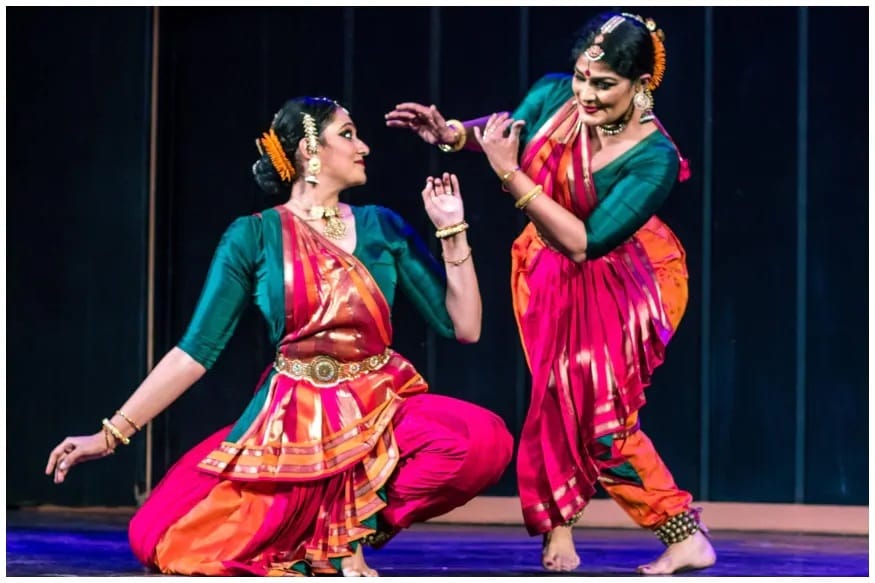 દુનિયાભરના લોકો 29 એપ્રિલના રોજ વિશ્વ નૃત્ય દિવસની (International Dance Day) ઉજવણી કરે છે. આ દિવસે ડાન્સ કમેટી ઓફ ધ ઇન્ટરનેશનલ થિયેટર ઇન્ટસ્ટીટ્યૂટે (ITI) ઉજવવાની શરૂઆત કરી હતી. જેને એક ખાસ નૃત્યાંગનાની યાદમાં ઉજવવામાં આવે છે. દુનિયાભરમાં 29 એપ્રિલને વિશ્વ નૃત્ય દિવસ તરીકે ઉજવાય છે. (તમામ તસવીરો પ્રતિકાત્મક છે.) દુનિયાભરના લોકો 29 એપ્રિલના રોજ વિશ્વ નૃત્ય દિવસની (International Dance Day) ઉજવણી કરે છે. આ દિવસે ડાન્સ કમેટી ઓફ ધ ઇન્ટરનેશનલ થિયેટર ઇન્ટસ્ટીટ્યૂટે (ITI) ઉજવવાની શરૂઆત કરી હતી. જેને એક ખાસ નૃત્યાંગનાની યાદમાં ઉજવવામાં આવે છે. દુનિયાભરમાં 29 એપ્રિલને વિશ્વ નૃત્ય દિવસ તરીકે ઉજવાય છે. (તમામ તસવીરો પ્રતિકાત્મક છે.)