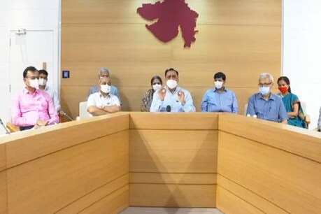 CM રૂપાણી મહત્વનો નિર્ણયઃ પહેલી જૂનથી રાજ્યમાં ST બસો દોડશે, સાંજે સાત વાગ્યા સુધી દુકાનો ખુલી રહેશે CM રૂપાણી મહત્વનો નિર્ણયઃ પહેલી જૂનથી રાજ્યમાં ST બસો દોડશે, સાંજે સાત વાગ્યા સુધી દુકાનો ખુલી રહેશે