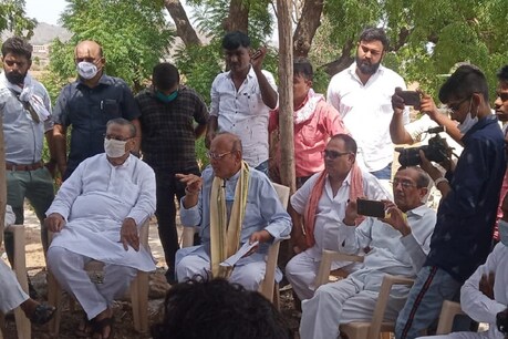 કેવડીયામાં થઈ રહેલો અત્યાચાર જોઈને સરદાર સાહેબ પણ દુ:ખી થતા હશે : શંકરસિંહ બાપુ