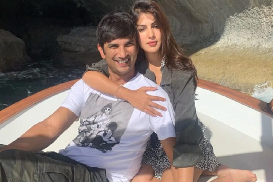 બૉલિવૂડના એકટર સુશાંત સિંઘ રાજપૂત (sushant singh rajput)એ આત્મહત્યા કરી (Suicide of suhant singh rajput) બાદ બૉલિવૂડમાં જાત જાતની ચર્ચાઓ થઈ રહી છે. લોકો ટ્વીટર પર આ ઘટના બદલ કરણ જોહર (Karan Johar) અને સલમાન ખાન (Salman khan)ને આડા હાથે લઈ રહ્યા છે. દરમિયાન સુશાંતની આત્મહત્યા બાદ તેના લગ્નની જાણકારી સામે આવી રહી છે. વિધિની વક્રતા તો જુઓ કે જે સુશાંત લગ્ન કરી અને ઘર સંસાર માંડવાનો હતો તેણે જીવન ટૂંકાવી લીધું. આ અંગે તેની કથિત પ્રેમિકા અંગે તેના પિતરાઈ અને તેની પ્રેમિકાના પ્રોપર્ટી બ્રોકરે કેટલીક અંગત વાતો કહી છે. બૉલિવૂડના એકટર સુશાંત સિંઘ રાજપૂત (sushant singh rajput)એ આત્મહત્યા કરી (Suicide of suhant singh rajput) બાદ બૉલિવૂડમાં જાત જાતની ચર્ચાઓ થઈ રહી છે. લોકો ટ્વીટર પર આ ઘટના બદલ કરણ જોહર (Karan Johar) અને સલમાન ખાન (Salman khan)ને આડા હાથે લઈ રહ્યા છે. દરમિયાન સુશાંતની આત્મહત્યા બાદ તેના લગ્નની જાણકારી સામે આવી રહી છે. વિધિની વક્રતા તો જુઓ કે જે સુશાંત લગ્ન કરી અને ઘર સંસાર માંડવાનો હતો તેણે જીવન ટૂંકાવી લીધું. આ અંગે તેની કથિત પ્રેમિકા અંગે તેના પિતરાઈ અને તેની પ્રેમિકાના પ્રોપર્ટી બ્રોકરે કેટલીક અંગત વાતો કહી છે.