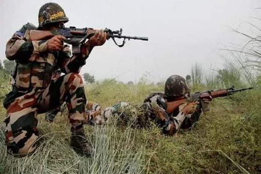 શ્રીનગરઃ જમ્મુ-કાશ્મીર (Jammu-Kashmir)ના અનંતનાગ (Anantnag) સેક્ટરમાં ફરી એકવાર ભારતીય સુરક્ષાદળો (Indian security force) અને આતંકવાદીઓ વચ્ચે એન્કાઉન્ટર થયું છે. તાજેતરની મળતી જાણકારી મુજબ ત્રણ આતંકવાદીઓને ઠાર મારવામાં આવ્યા છે. હાલ ફાયરિંગ રોકી દેવામાં આવ્યું છે પરંતુ સુરક્ષાદળોએ સમગ્ર વિસ્તારને ઘેરીને રાખ્યો છે. સૂત્રો મુજબ હજુ કેટલાક આતંકવાદી છુપાયા હોઈ શકે છે, જેમને પકડવા માટે સર્ચ ઓપરેશન હાથ ધરવામાં આવી રહ્યું છે. નોંધનીય છે કે છેલ્લા 22 દિવસમાં 38 આતંકવાદીઓને મારવામાં આવ્યા છે. (પ્રતીકાત્મક તસવીર) શ્રીનગરઃ જમ્મુ-કાશ્મીર (Jammu-Kashmir)ના અનંતનાગ (Anantnag) સેક્ટરમાં ફરી એકવાર ભારતીય સુરક્ષાદળો (Indian security force) અને આતંકવાદીઓ વચ્ચે એન્કાઉન્ટર થયું છે. તાજેતરની મળતી જાણકારી મુજબ ત્રણ આતંકવાદીઓને ઠાર મારવામાં આવ્યા છે. હાલ ફાયરિંગ રોકી દેવામાં આવ્યું છે પરંતુ સુરક્ષાદળોએ સમગ્ર વિસ્તારને ઘેરીને રાખ્યો છે. સૂત્રો મુજબ હજુ કેટલાક આતંકવાદી છુપાયા હોઈ શકે છે, જેમને પકડવા માટે સર્ચ ઓપરેશન હાથ ધરવામાં આવી રહ્યું છે. નોંધનીય છે કે છેલ્લા 22 દિવસમાં 38 આતંકવાદીઓને મારવામાં આવ્યા છે. (પ્રતીકાત્મક તસવીર)